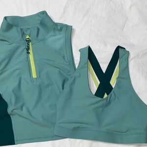 Old Navy Pistachio and Lime Women's Active Tops Set